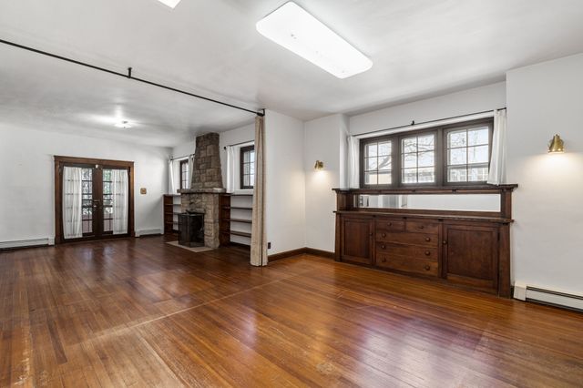 717 Don Gaspar, Santa Fe, NM 87505