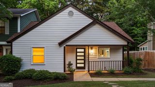 5025 Village Green Way, Alpharetta, GA 30009