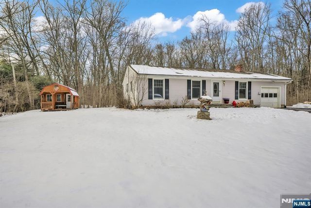 3 Midland Road, Montville Township, NJ 07045