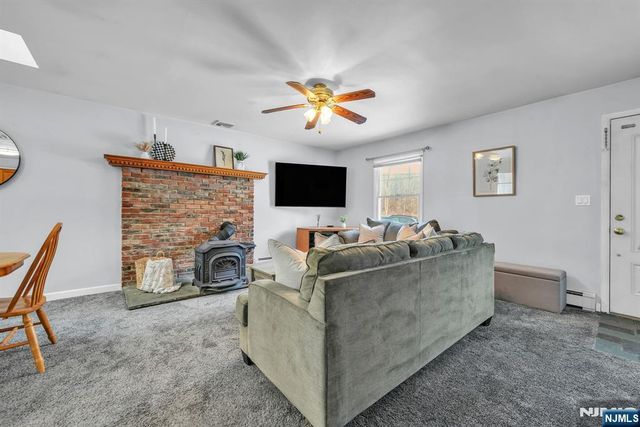 3 Midland Road, Montville Township, NJ 07045