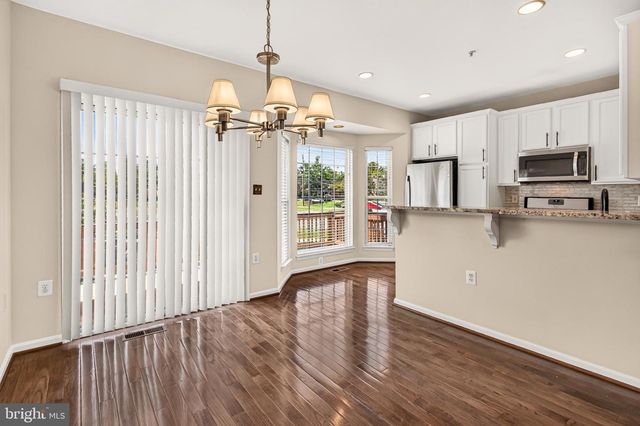 6126 MADISON CREST CT, Falls Church, VA 22041