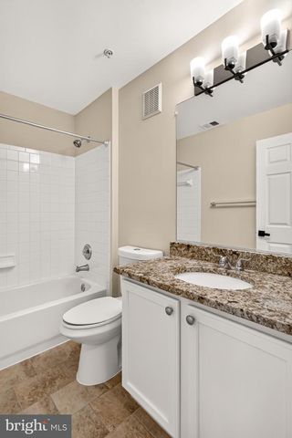 6126 MADISON CREST CT, Falls Church, VA 22041