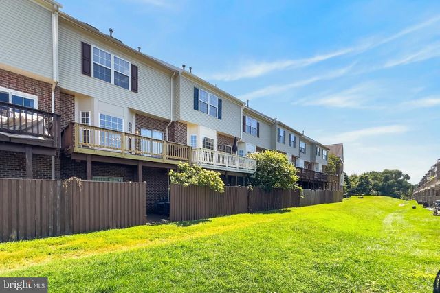 6126 MADISON CREST CT, Falls Church, VA 22041