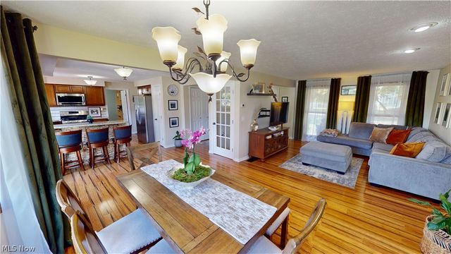 971 Fieldstone Drive, Kent, OH 44240