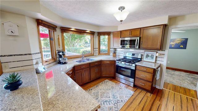 971 Fieldstone Drive, Kent, OH 44240
