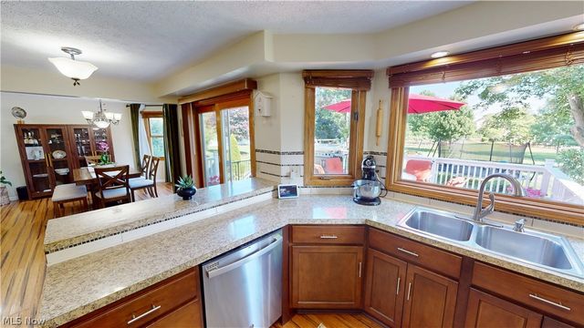 971 Fieldstone Drive, Kent, OH 44240
