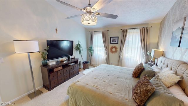 971 Fieldstone Drive, Kent, OH 44240