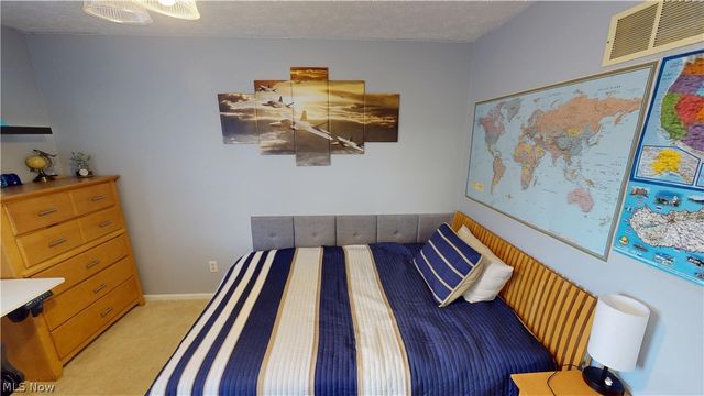 971 Fieldstone Drive, Kent, OH 44240