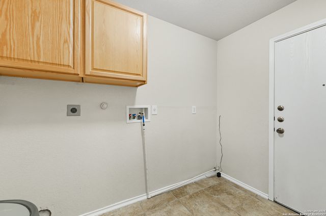 7527 Escada Crest, San Antonio, TX 78254