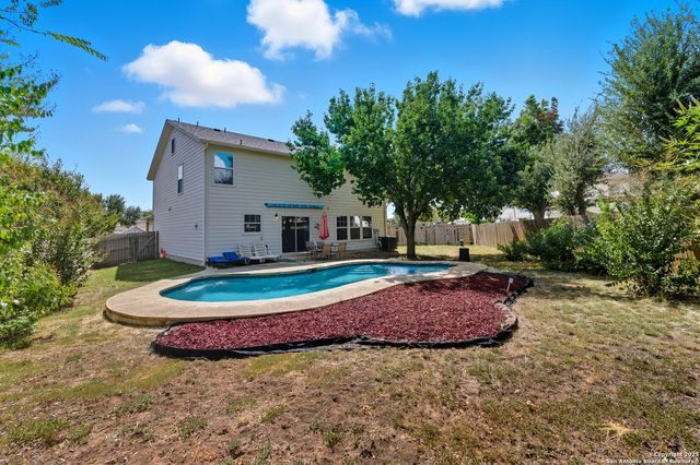 7527 Escada Crest, San Antonio, TX 78254