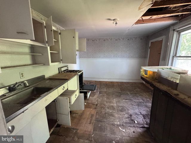 2413 N WEST ST, Wilmington, DE 19802