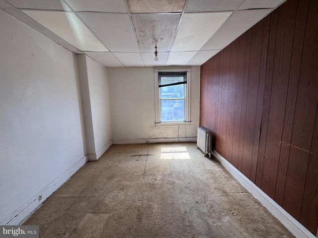 2413 N WEST ST, Wilmington, DE 19802