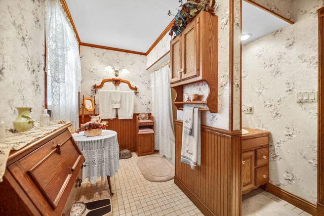 3935 N 950 E, Grovertown, IN 46531
