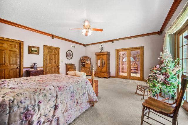 3935 N 950 E, Grovertown, IN 46531