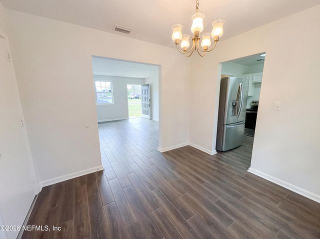 2225 GREEN OAK Drive, Jacksonville, FL 32211