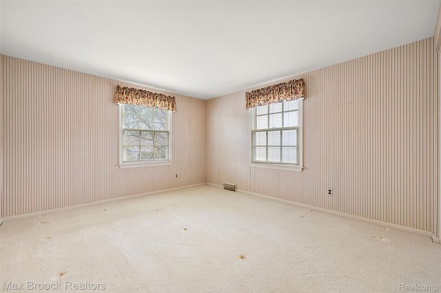 1309 Sandringham Way, Bloomfield Charter Township, MI 48301