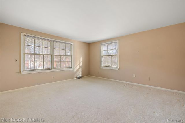 1309 Sandringham Way, Bloomfield Charter Township, MI 48301