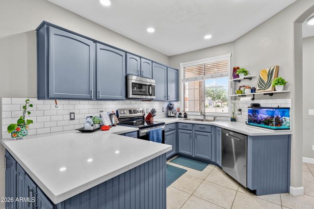 40106 N CALABRIA Street, San Tan Valley, AZ 85140