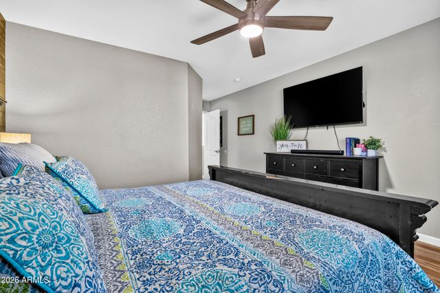 40106 N CALABRIA Street, San Tan Valley, AZ 85140