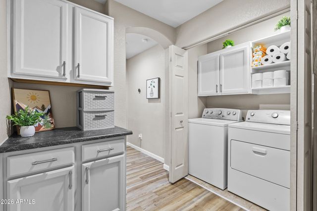 40106 N CALABRIA Street, San Tan Valley, AZ 85140