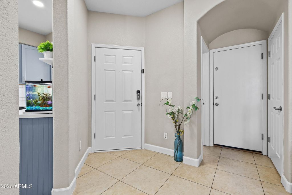 40106 N CALABRIA Street, San Tan Valley, AZ 85140 — photo 4