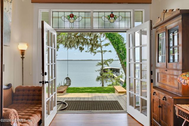 517 S PROSPECT Street, Crescent City, FL 32112