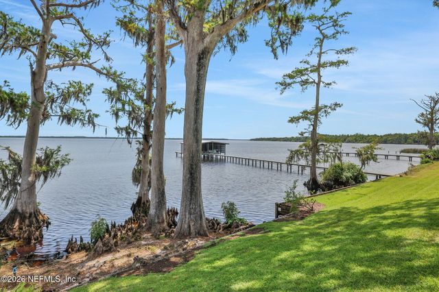 517 S PROSPECT Street, Crescent City, FL 32112
