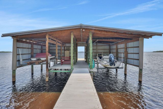 517 S PROSPECT Street, Crescent City, FL 32112