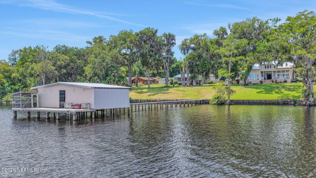 517 S PROSPECT Street, Crescent City, FL 32112