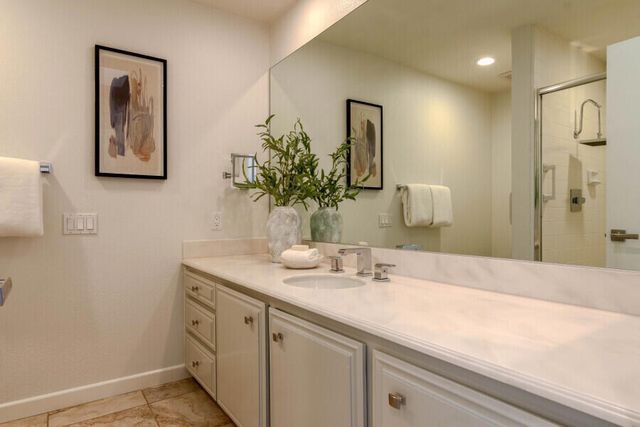 75768 Valle Vista Drive, Indian Wells, CA 92210