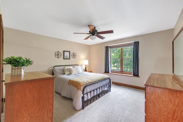 4408 FOREST RIDGE DRIVE, Suamico, WI 54313