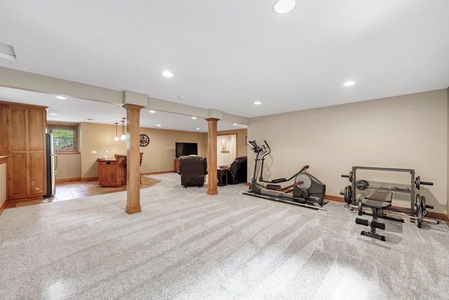 4408 FOREST RIDGE DRIVE, Suamico, WI 54313