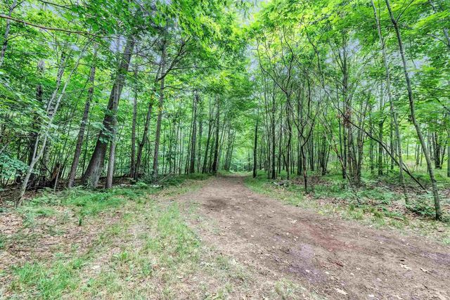 4408 FOREST RIDGE DRIVE, Suamico, WI 54313