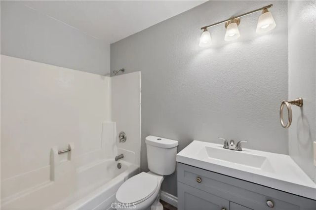 600 Central 291, Riverside, CA 92507