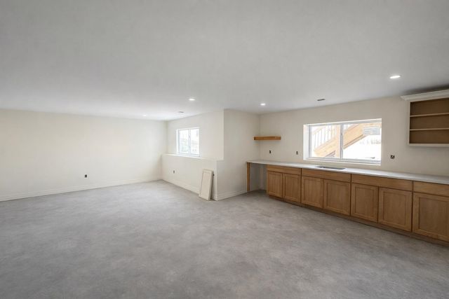 5877 N St. Paul Ct., Wichita, KS 67204