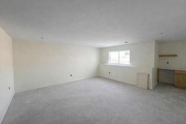 5877 N St. Paul Ct., Wichita, KS 67204