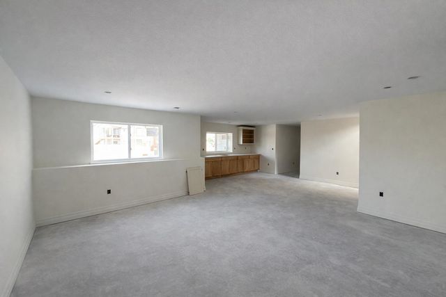 5877 N St. Paul Ct., Wichita, KS 67204