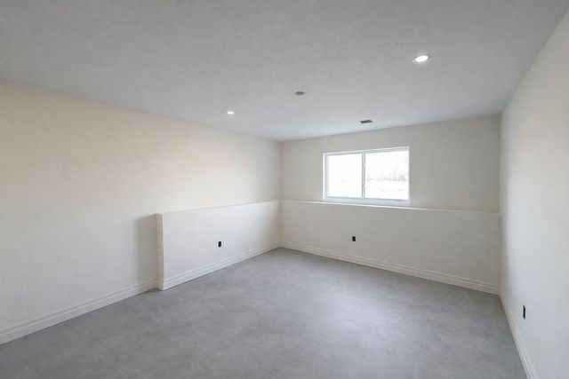 5877 N St. Paul Ct., Wichita, KS 67204