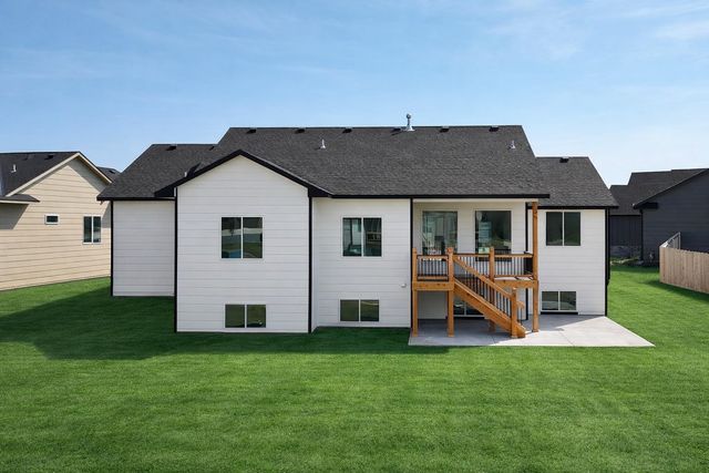 5877 N St. Paul Ct., Wichita, KS 67204