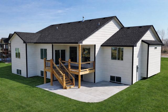 5877 N St. Paul Ct., Wichita, KS 67204