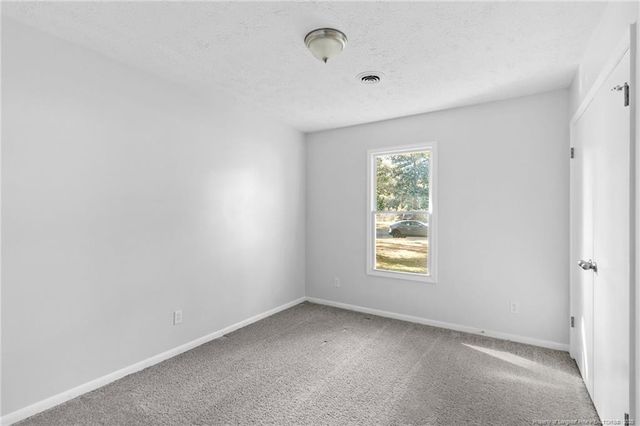 6838 Timbercroft Lane, Fayetteville, NC 28314