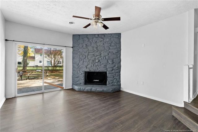 6838 Timbercroft Lane, Fayetteville, NC 28314