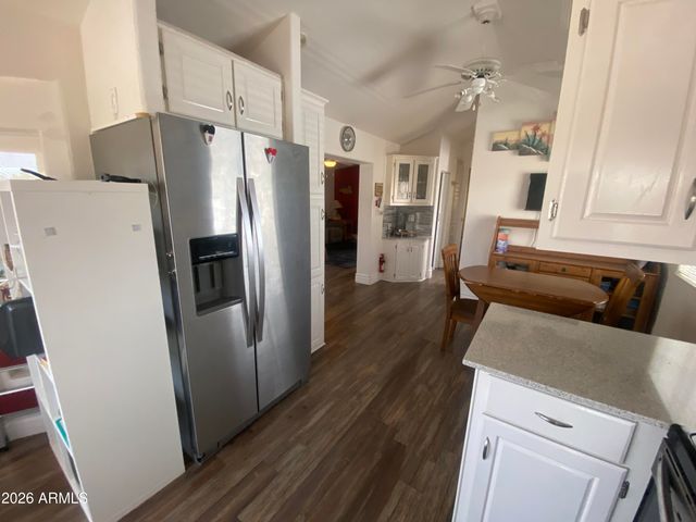 2082 W KLAMATH Avenue, Apache Junction, AZ 85119