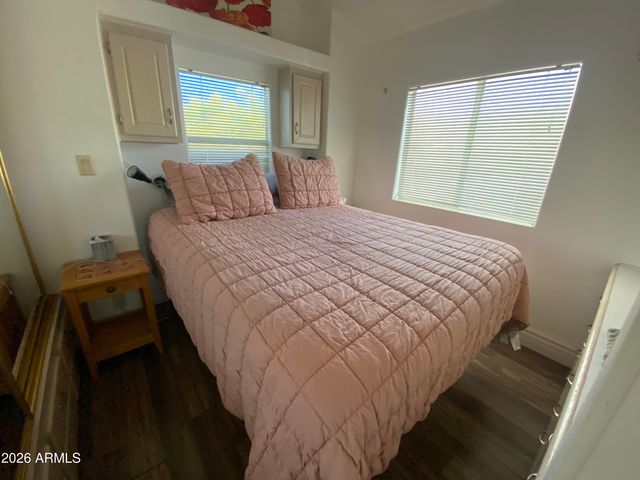 2082 W KLAMATH Avenue, Apache Junction, AZ 85119
