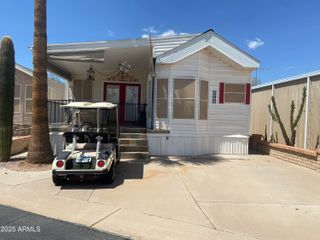 2082 W KLAMATH Avenue, Apache Junction, AZ 85119