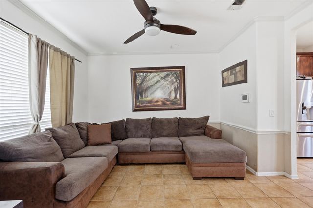 2808 N Camino Lagos, Grand Prairie, TX 75054