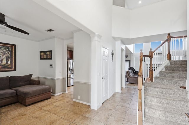 2808 N Camino Lagos, Grand Prairie, TX 75054