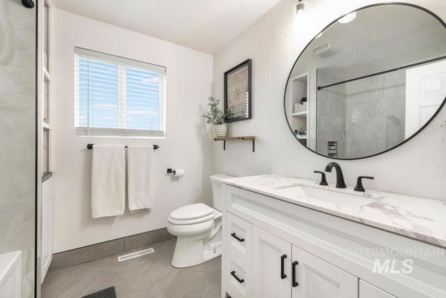 2243 E 4000 N, Filer, ID 83328