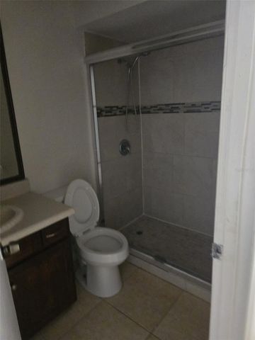 387 BLUE BAYOU DRIVE, Kissimmee, FL 34743