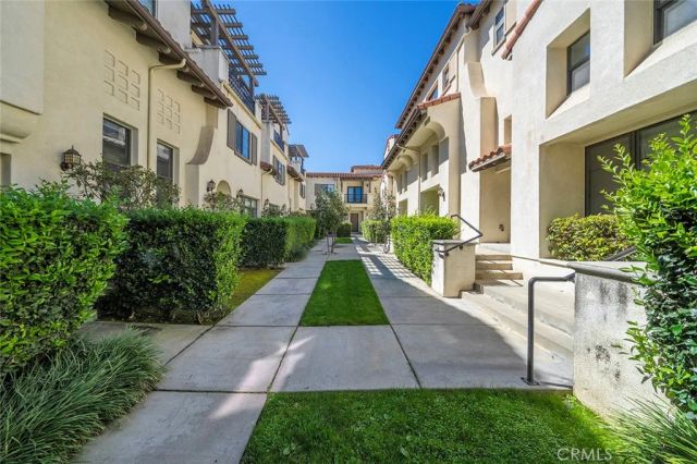 879 Michigan Blvd O, Pasadena, CA 91107